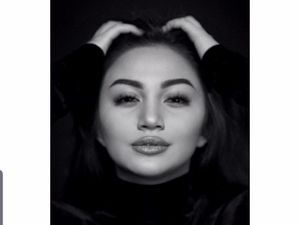 Foto Bibir Seksi Ariel Tatum yang Sering Dikira Hasil Filler  Foto Bibir Seksi Ariel Tatum yang Sering Dikira Hasil Filler