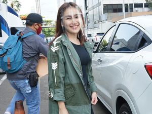 Ayu Ting Ting Tak Lagi Cari Alamat, Sudah Bertemu Adit Jayusman