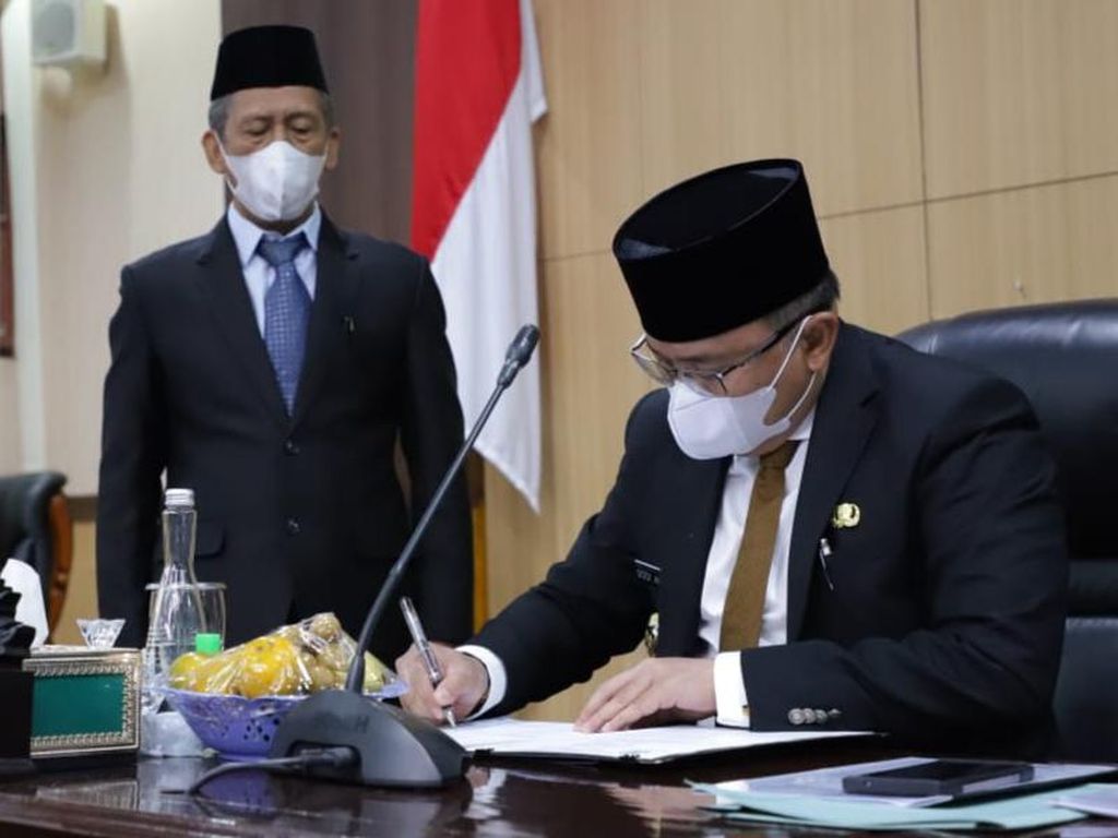 Perda Corona Diteken, Pemkab Muba Siapkan Sanksi Sosial-Denda Rp 5 juta Perda Corona Diteken, Pemkab Muba Siapkan Sanksi Sosial-Denda Rp 5 juta