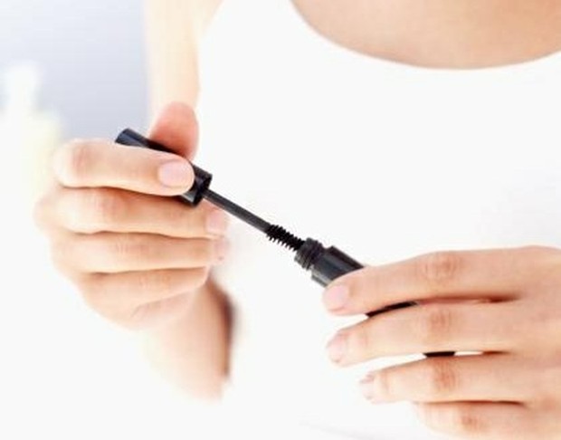 kesalahan menggunakan maskara