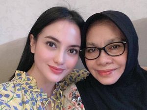 Ibunda Ririn Ekawati Meninggal karena Corona