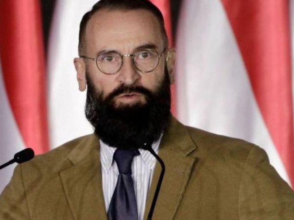 Anggota Parlemen Hungaria Mundur Usai Hadiri Pesta Seks Saat Lockdown Anggota Parlemen Hungaria Mundur Usai Hadiri Pesta Seks Saat Lockdown