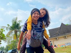 Keisha Alvaro Bawa Gandengan, Pasha Ungu: Bapaknya dari SMP Udah Pacaran!