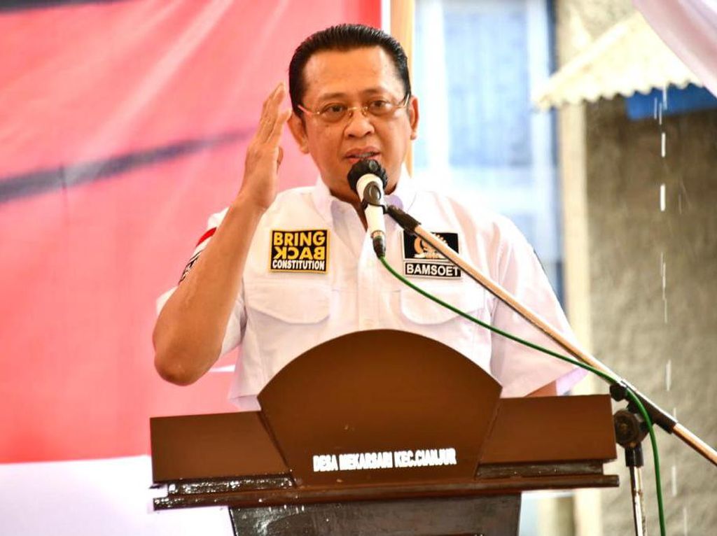 Ketua MPR Bicara Pentingnya Pendidikan Wawasan Kebangsaan Ketua MPR Bicara Pentingnya Pendidikan Wawasan Kebangsaan