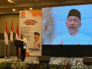 Soal HRS, Presiden PKS Sebut Law Enforcement Jangan Tebang Pilih