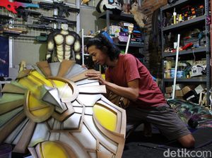 Kostum Cosplay Banyak Dicari Gamers, Begini Pembuatannya Kostum Cosplay Banyak Dicari Gamers, Begini Pembuatannya