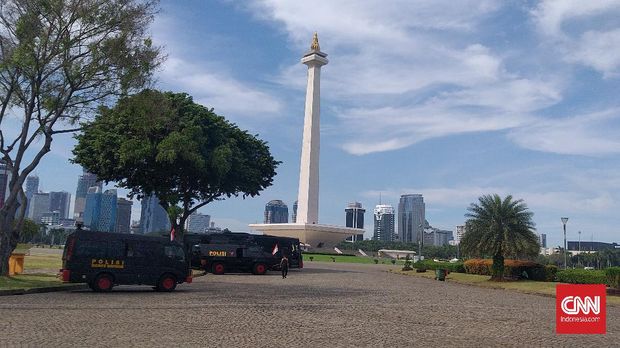 Monumen Nasional sepi saat peringatan Aksi 212, Rabu (2/12). Sejak 2016, Monas selalu dijadikan tempat penyelenggaraan aksi 212 yang dimotori FPI, PA 212, dan ormas lainnya.