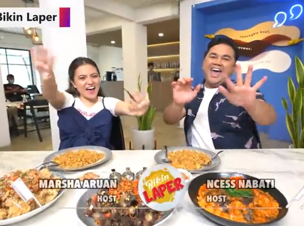 Bikin Laper! Kepincut Rasa Nasgor Buntut dan Salmon Mentai Kekinian Bikin Laper! Kepincut Rasa Nasgor Buntut dan Salmon Mentai Kekinian