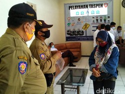 13 Pegawai BPPKAD Ponorogo Positif COVID-19, Satgas COVID-19 Razia Masker