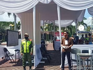 650 Polisi yang Jaga TPS di Pilbup Bandung Akan Jalani Tes Swab