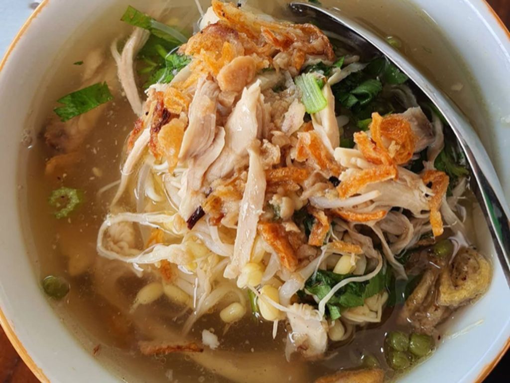 Resep Soto Ayam Bening Segar yang Gurih Hangat Resep Soto Ayam Bening Segar yang Gurih Hangat