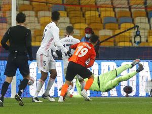 Shakhtar Vs Madrid: Los Blancos Tumbang 0-2