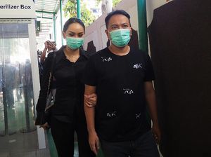 Vicky Prasetyo Bakal Nikahi Kalina Oktarani 21 Februari 2021 Vicky Prasetyo Bakal Nikahi Kalina Oktarani 21 Februari 2021