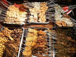 Mau Jajan di Angkringan? Ini 5 Tips Makan Kenyang dan Murah