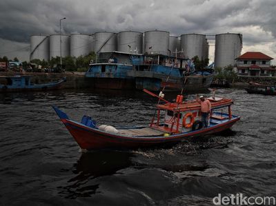 Begini Potret Aktivitas Perairan Dumai di Riau