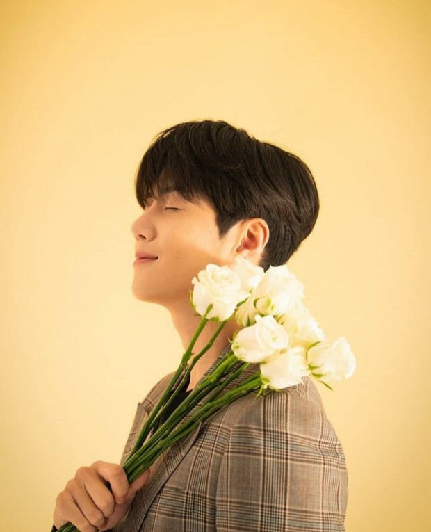 Foto:instagram.com/k.dramas_/ Visual Kim Seon Ho yang Tuai Pujian