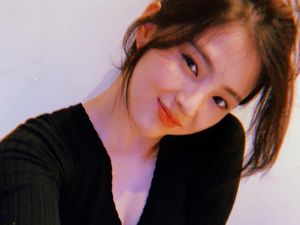 Han So Hee Cedera saat Syuting, Ini 4 Fakta Drama Undercover Han So Hee Cedera saat Syuting, Ini 4 Fakta Drama Undercover