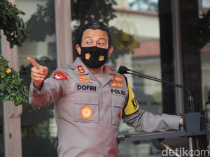 Larang Perayaan Tahun Baru, Kapolda Jabar: Berdoa di Rumah Larang Perayaan Tahun Baru, Kapolda Jabar: Berdoa di Rumah