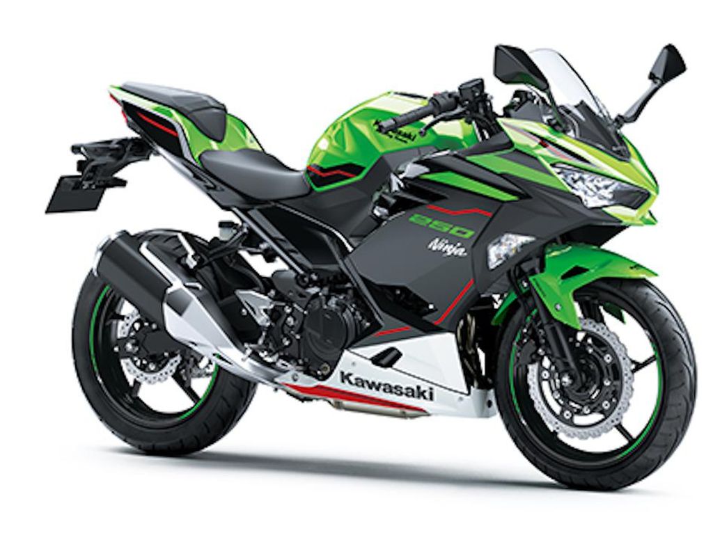 Ada yang 4 Silinder, Kawasaki Ninja 250 2 Silinder Tetap Disegarkan Ada yang 4 Silinder, Kawasaki Ninja 250 2 Silinder Tetap Disegarkan