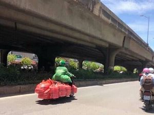 Risiko yang Ditanggung Ojol Saat Angkut Barang-barang Obesitas