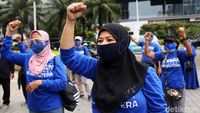 Klaim Belum Cair Nasabah Gruduk Kantor Bumiputera