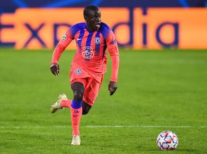 Manis Betul Umpannya Kante