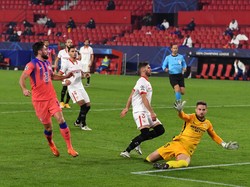 Senangnya Lampard Bikin Giroud Jadi Galak