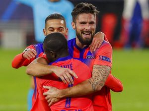 Chelsea Libas Sevilla, Olivier Giroud Bikin Rekor Baru Sekaligus Dua