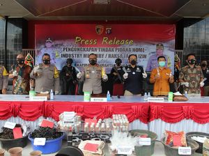 Ditreskrimsus Polda Kalteng Ringkus Pedagang Merkuri Ilegal Ditreskrimsus Polda Kalteng Ringkus Pedagang Merkuri Ilegal