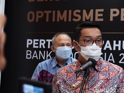 Ridwan Kamil Setuju Vaksinasi Mandiri Asal Tak Ganggu Suplai di Puskesmas