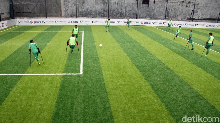 Silaturahmi di Rumput Hijau, Sambut Hari Disabilitas Internasion Tim Garuda INAF (Indonesia Amputte Football) mengadakan kegiatan latihan bertajuk