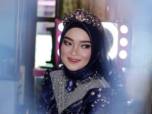 Viral Aksi Siswi SMA Jadi MUA Wedding, Kerja Masih Pakai Seragam Sekolah