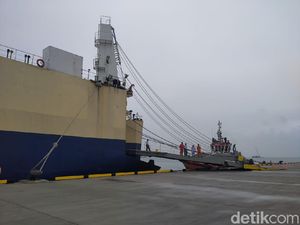 Kurang Duit, RI Pinjam Jepang Bangun Jalan Tol Akses Patimban