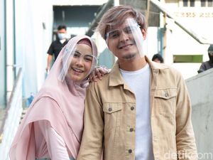 Anisa Rahma dan Anandito Dwis Kompak Tersenyum Manis