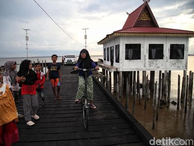 Menengok Kondisi Dermaga Batu Panjang Rupat yang Tak Terawat