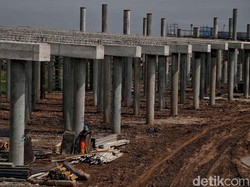 Genjot Infrastruktur, Jokowi: Buat Pedagang Makanan, Kos-kosan dan Lain-lain