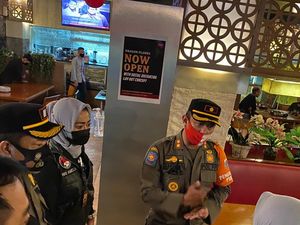 Patroli Prokes, Polres Jaksel Temukan 7 Bar-Kafe Langgar Jam Operasi