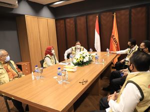 Bawaslu Gelar Patroli Awasi Politik Uang Saat Masa Tenang Pilkada Bawaslu Gelar Patroli Awasi Politik Uang Saat Masa Tenang Pilkada
