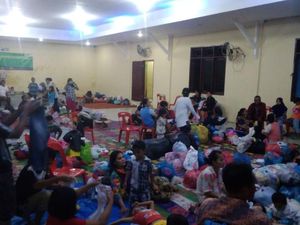Rumah Rusak Gegara Banjir, Ratusan Warga Tanjung Selamat Medan Mengungsi