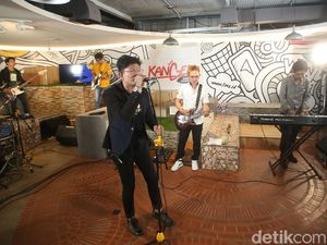 Kangen Band Damai hingga Tangis Andika Bisa Kamu Tonton Lagi Kangen Band Damai hingga Tangis Andika Bisa Kamu Tonton Lagi