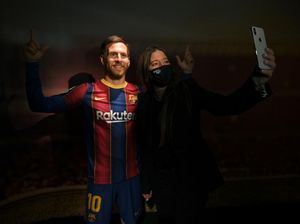 Patung Messi di Barcelona Dicibir Warganet