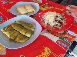 Laris Manis! 5 Jajanan Favorit di Depok, Pancong hingga Sop Durian