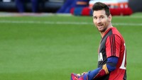 Lionel Messi jelas menjadi bintang yang ditunggu kepastian nasibnya pada Januari 2021. Sebab, kontraknya akan habis pada Juni, sehingga kemungkinan pada bursa transfer musim dingin ia akan menentukan nasibnya di Barcelona. Sejauh ini, belum ada tanda-tanda kontraknya bakal diperpanjang. (Foto: AFP/J. BASSA)