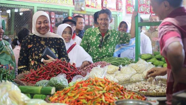 Mie Godog dan Tengkleng Jadi Makanan Kesukaan Menaker Ida Fauziyah