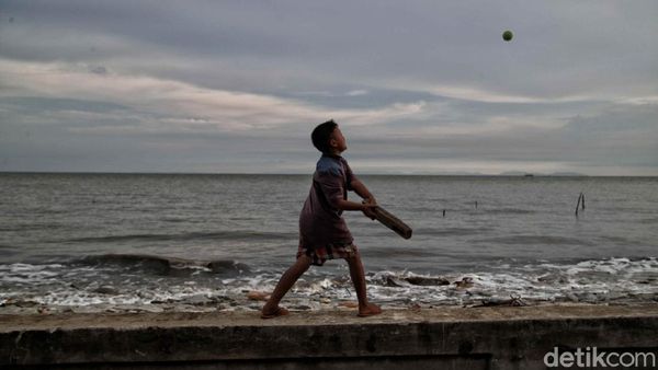 Pantai Desa Teluk Ruh Rupat Utara Terancam Abrasi
