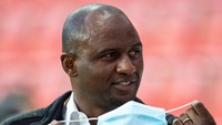 Pertama adalah Patrick Vieira yang merupakan legenda besar Arsenal. Vieira memang sedang meniti karier sebagai manajer, terakhir sebagai pelatihnya tim asal Prancis, OGC Nice (Getty Images/Pool)