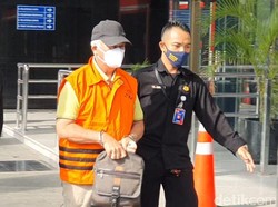 KPK Tahan Bupati Banggai Laut 20 Hari ke Depan di Rutan Polda Metro Jaya