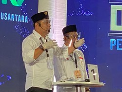 Eri-Armudji Janji Selaraskan Pembangunan Surabaya dengan Program Jokowi