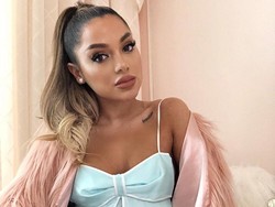 Selebgram Jadi Kontroversi, Jual Videonya Tak Berbusana Saat Kecil