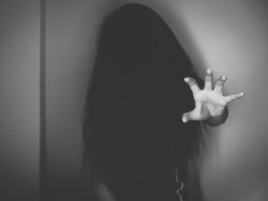 Lagi Bulan Madu, Pasangan Ini Malah Ketagihan Makan di Restoran Berhantu Lagi Bulan Madu, Pasangan Ini Malah Ketagihan Makan di Restoran Berhantu